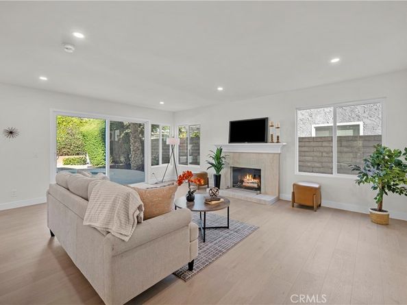 20231 Elkwood, Winnetka CA 91306