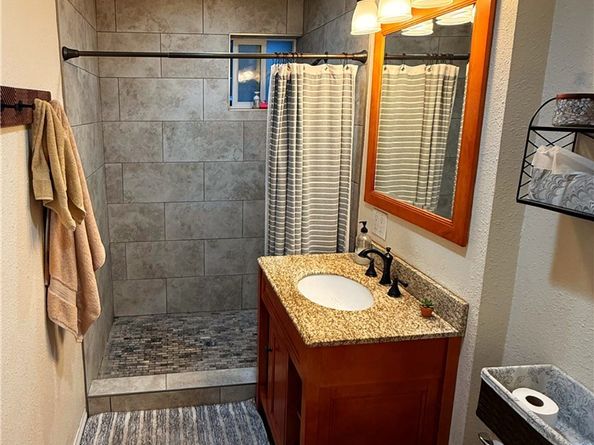 8410 Beckford, Northridge CA 91324