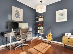 4444 Moorpark Way 201, Toluca Lake CA 91602