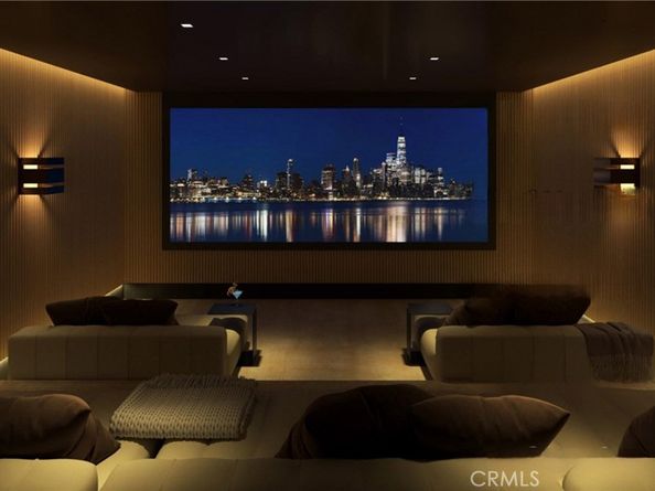 11464 Canton Drive, Studio City CA 91604