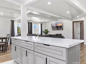 6535 Mary Ellen Avenue, Valley Glen CA 91401