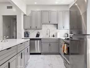 6535 Mary Ellen Avenue, Valley Glen CA 91401