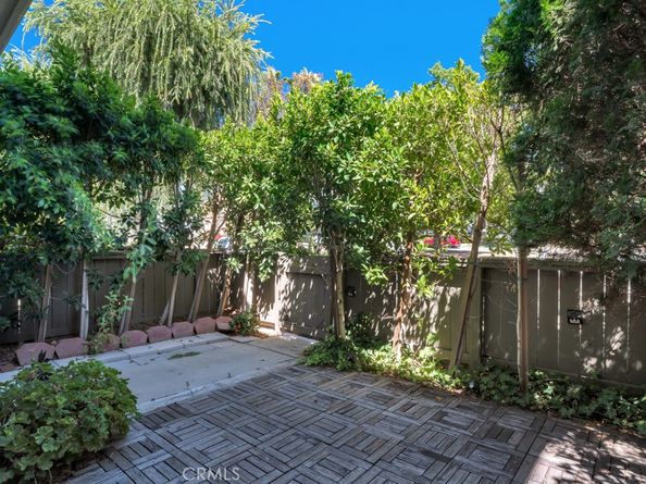 9635 Sepulveda Boulevard 1, North Hills CA 91343