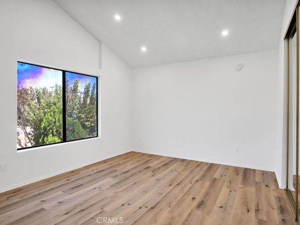 9635 Sepulveda Boulevard 1, North Hills CA 91343
