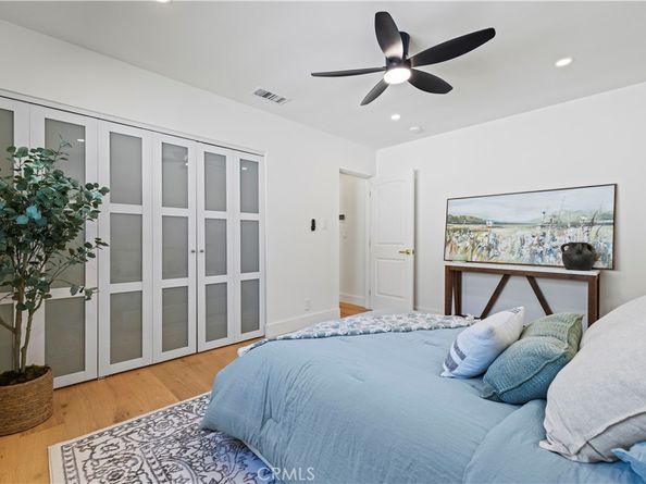 18729 Sunburst Street, Northridge CA 91324