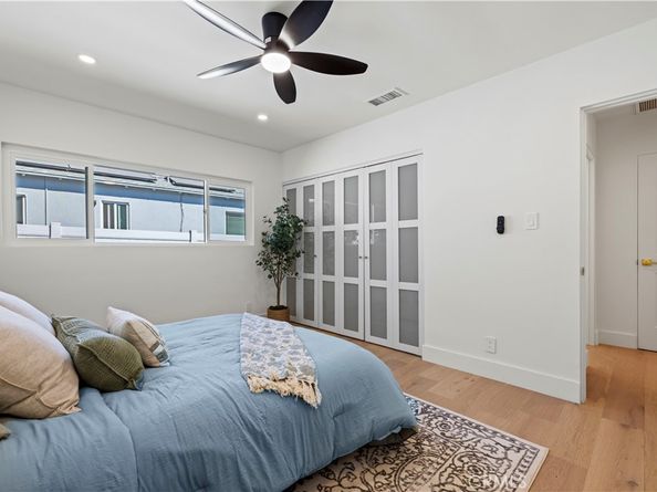 18729 Sunburst Street, Northridge CA 91324