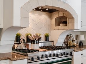 3825 Palos Verdes Drive North, Palos Verdes Estates CA 90274