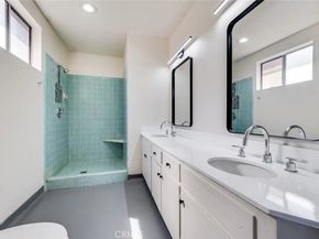 540 Hyde Park, Inglewood CA 90302