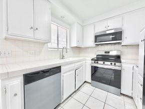 540 Hyde Park, Inglewood CA 90302