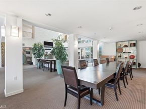 267 S San Pedro 315, Los Angeles CA 90012