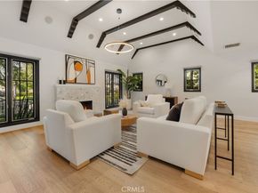 846 S Cloverdale, Los Angeles CA 90036