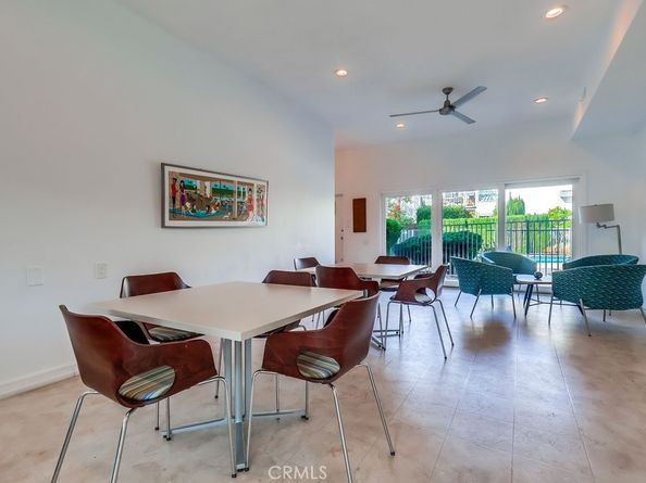 11120 Queensland H57, Los Angeles CA 90034