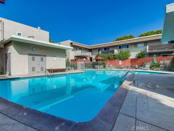 11120 Queensland H57, Los Angeles CA 90034