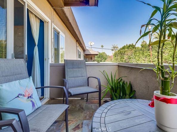 11120 Queensland H57, Los Angeles CA 90034