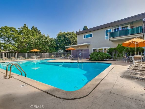 11120 Queensland H57, Los Angeles CA 90034