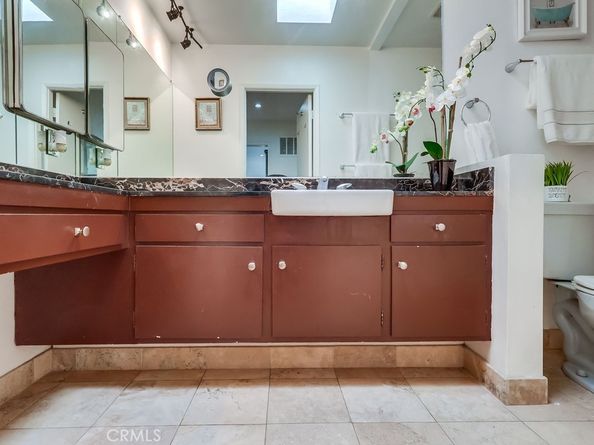 11120 Queensland H57, Los Angeles CA 90034