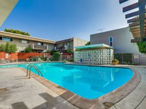 11120 Queensland H57, Los Angeles CA 90034