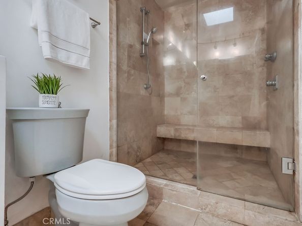 11120 Queensland H57, Los Angeles CA 90034