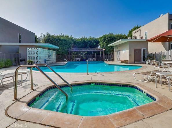 11120 Queensland H57, Los Angeles CA 90034