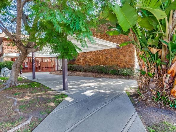 11120 Queensland H57, Los Angeles CA 90034