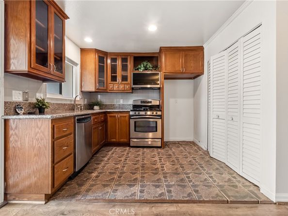 23550 S Western Ave. B, Harbor City CA 90710