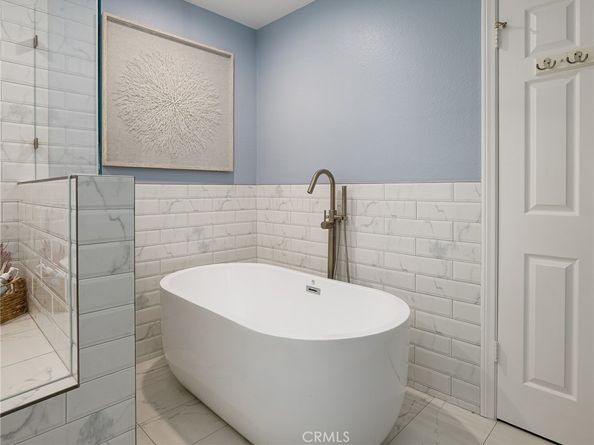 2210 Harriman A, Redondo Beach CA 90278