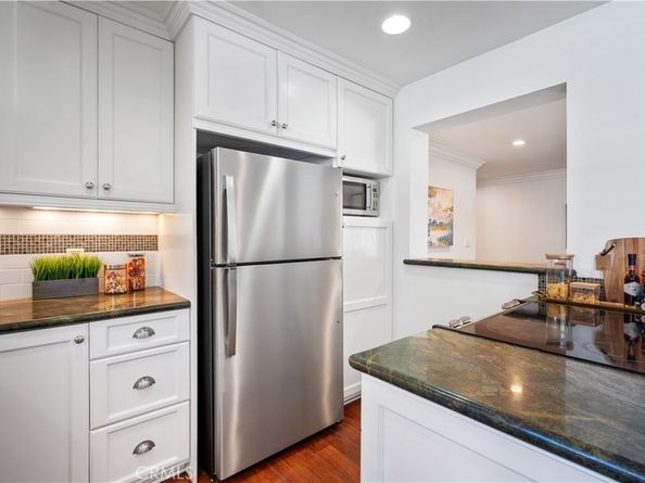 555 Esplanade 320, Redondo Beach CA 90277