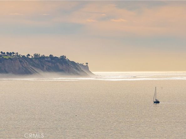 555 Esplanade 320, Redondo Beach CA 90277