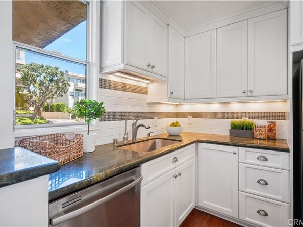 555 Esplanade 320, Redondo Beach CA 90277