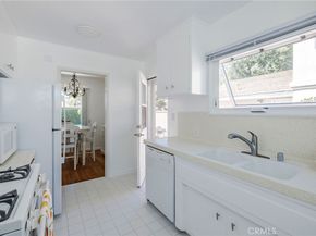 21229 Ocean Avenue, Torrance CA 90503