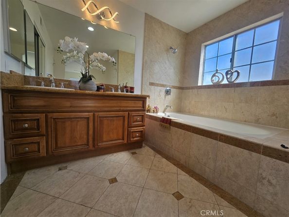 15539 Woodruff Avenue 17, Bellflower CA 90706