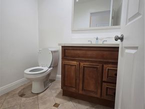 15539 Woodruff Avenue 17, Bellflower CA 90706