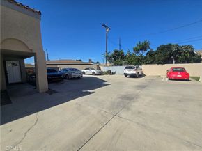 15539 Woodruff Avenue 17, Bellflower CA 90706