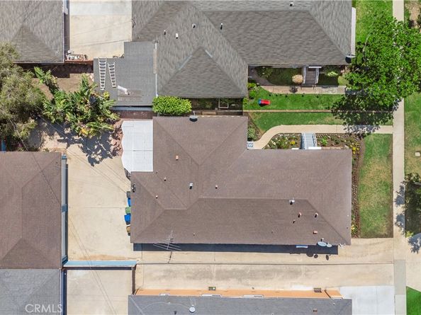 5918 S Fairfax Avenue, Los Angeles CA 90056