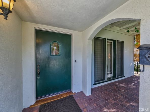 1042 E Tujunga, Burbank CA 91501