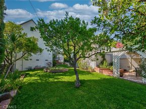 1042 E Tujunga, Burbank CA 91501