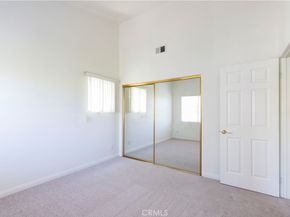 372 S Marengo Avenue 108, Pasadena CA 91101