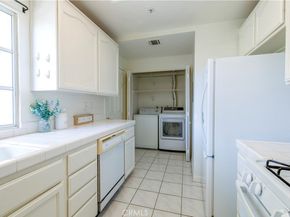 372 S Marengo Avenue 108, Pasadena CA 91101