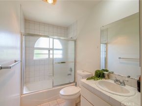 372 S Marengo Avenue 108, Pasadena CA 91101