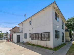 3205 Bartdon, Inglewood CA 90303