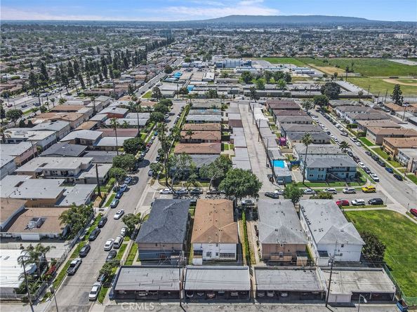 3205 Bartdon, Inglewood CA 90303