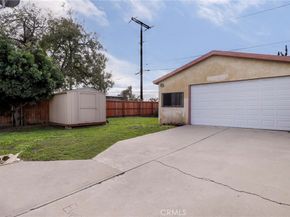 12623 S Slater, Compton CA 90222