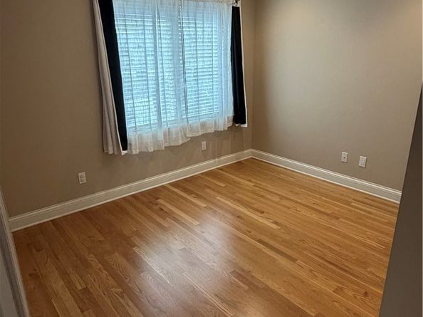 4360 Le Bourget, Culver City CA 90232