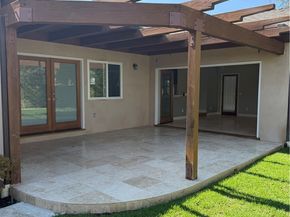 4360 Le Bourget, Culver City CA 90232