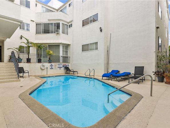 930 3rd Street 106, Santa Monica CA 90403