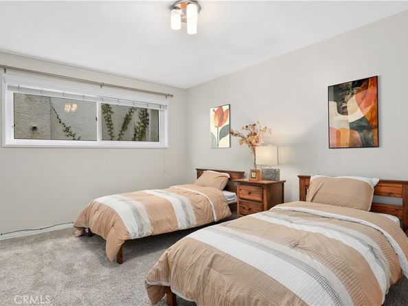 930 3rd Street 106, Santa Monica CA 90403