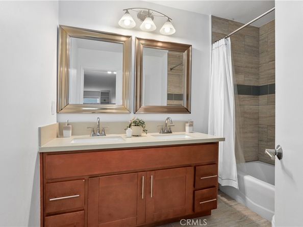 930 3rd Street 106, Santa Monica CA 90403