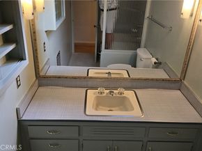 1821 N College Place, Long Beach CA 90815