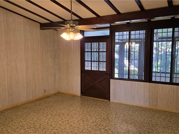 1821 N College Place, Long Beach CA 90815