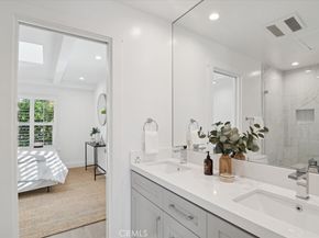 523 S Francisca Avenue, Redondo Beach CA 90277